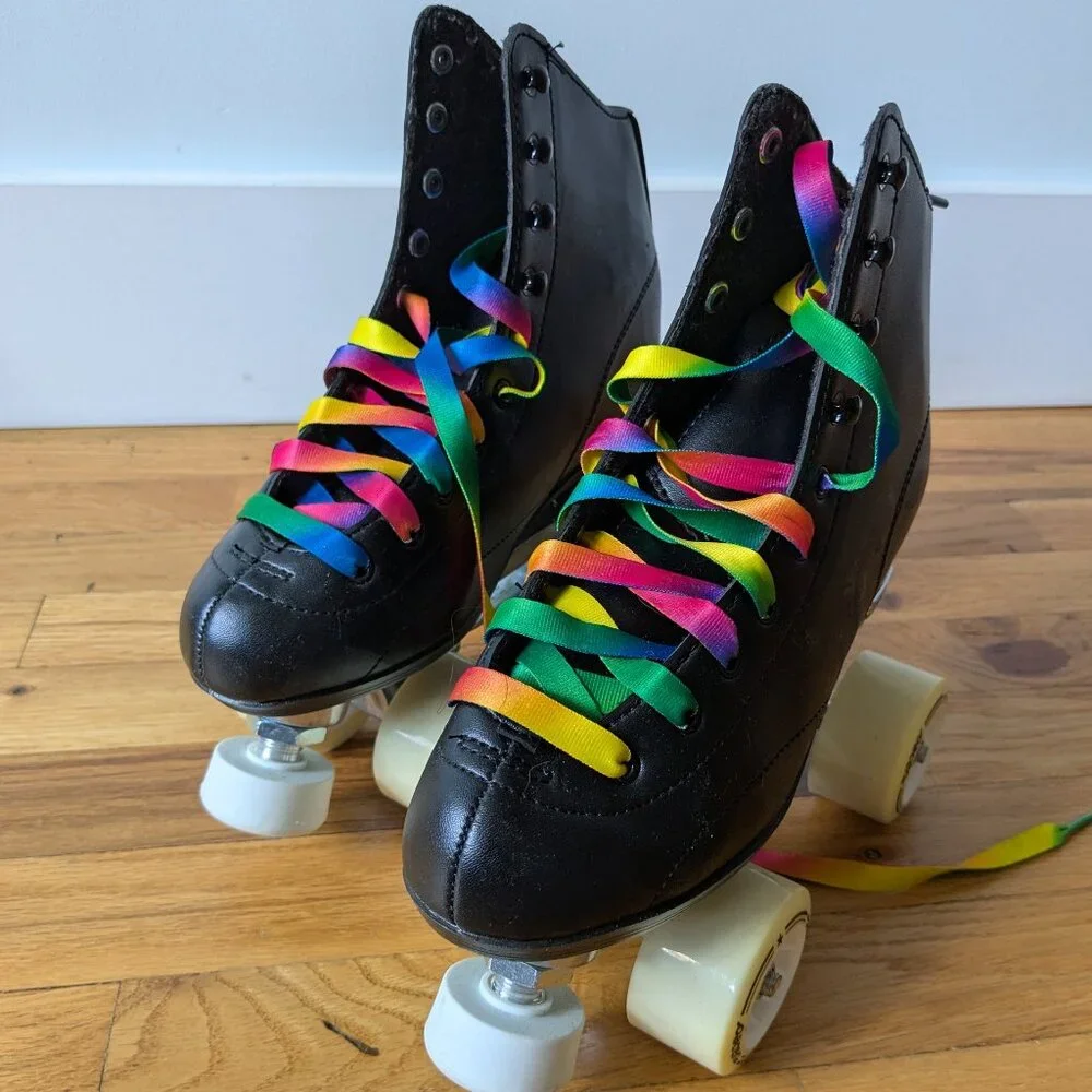 Pacer Stratos quad indoor/outdoor roller skates with rainbow laces - Picture 1 of 4